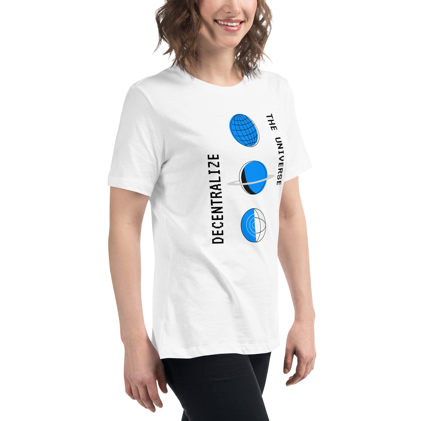 Decentralize Women's Relaxed T-Shirt